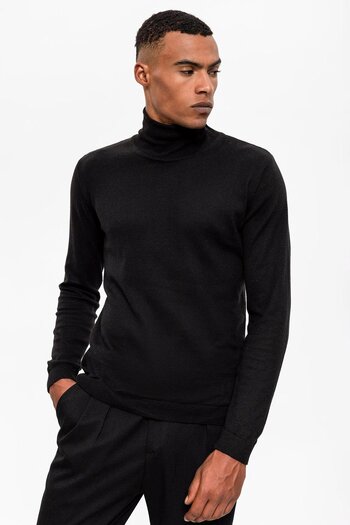 Antioch Black Full-Necked Men's Knitwear
