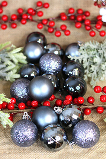 İ&DBABY Christmas Tree Decorations Balls 5 cm Diameter 4 Models 4 Pieces of Each Model 16 Pieces in a Total Box