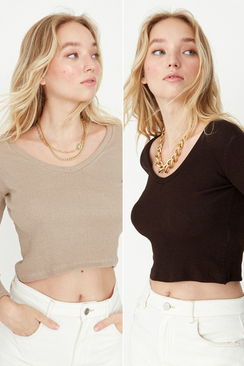 Trendyol Collection Barna-bézs 2 csomagos Crop illeszkedő V-nyakú bordázott rugalmas kötött blúz TWOAW22BZ0129