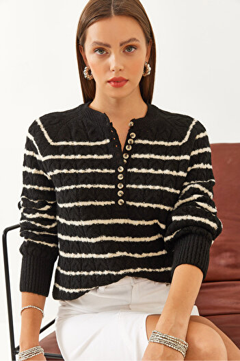 Bianco Lucci Women's Button Detailed Hair Braided Striped Sweater 85001008