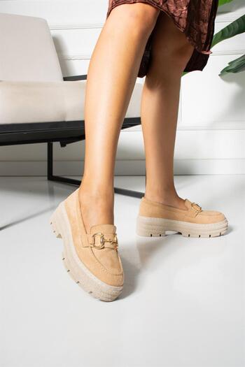 ShoeTek Marilu Жіночі туфлі-мокасини з пряжкою, нудовий замш