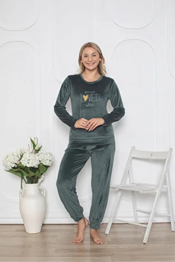 Asel Velvet Pocket Pajama Set