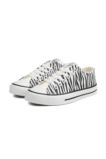 Benetton Bn-30179 Black-White Women's Sneakers