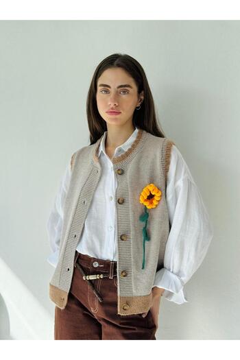 Retrobird Light Gray Embroidered Design - Glitter Embossed Sunflower Vest Women