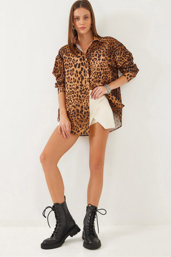Bianco Lucci Women's Leopard Print Oversize Basic Shirt 60351003