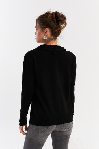 Cool & Modest Women's Black Knitwear Blouse with Shawl Accessories Yv286