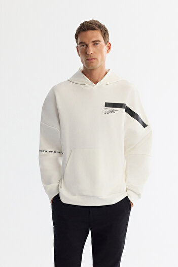 Avva Чоловічий екрю капюшон з бавовняним принтом еластан Oversize Fit Sweatshirt A42Y1289