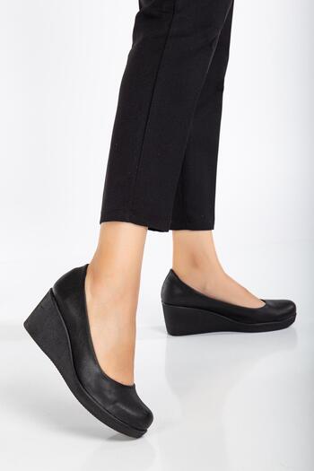 Dilimler Ayakkabı Black Wedge Heeled Women's Shoes - Face-Flat Skin