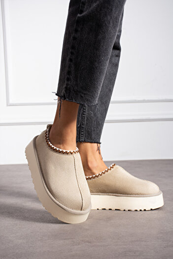 Victoria Shoes Γυναικεία παπούτσια Tazz Beige Suede Seasonal Παντόφλες Μίνι παντόφλες με χνούδι μέσα