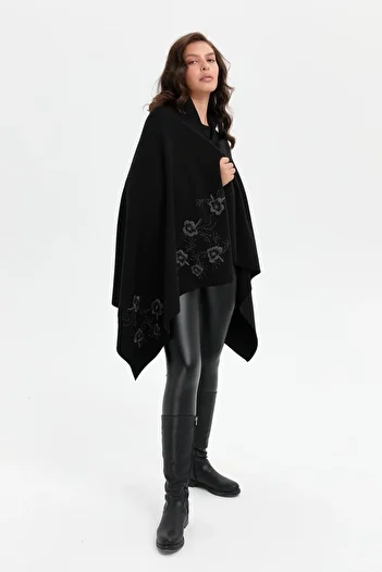 Desen Triko Black Single Side Flower Embroidered Women's Shawl