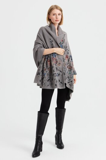 Desen Triko Women's Knitwear Shawl with Wildflower Patterned Edges 02