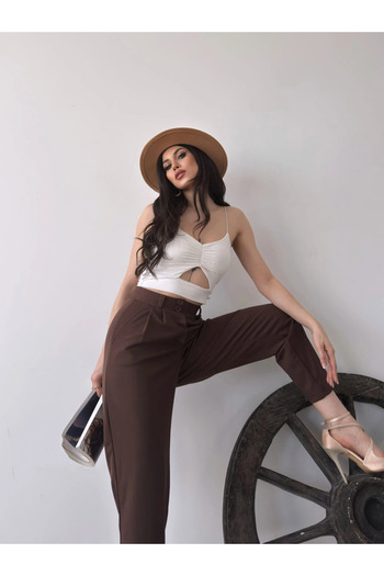 Fav Style Women's High Waist Pleat Detailed Double Pocket Carrot Trousers Brown