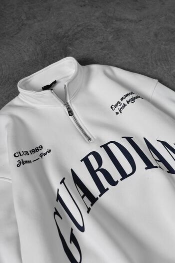 Slatra Men's White Guardian Half Zipper Oversize Sweatshirt