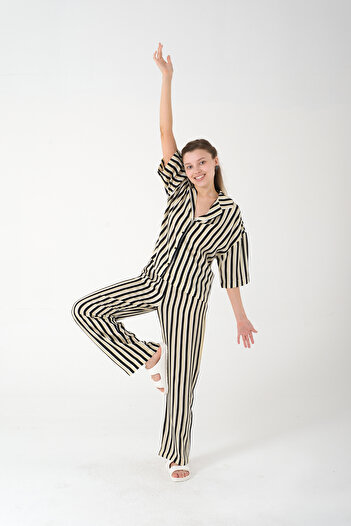 Kyron Women's Striped Pajama Set