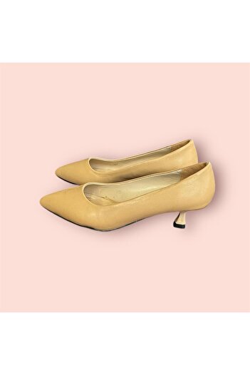 İpek Silk Women's Beige Small Heel Sitiletto