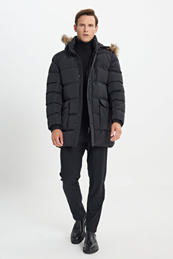 ALTINYILDIZ CLASSICS Men's Black Standard Fit Cold Proof Casual Coat