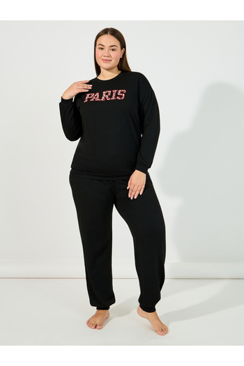 Styli Plus Size Leopard Paris Slogan Sweatshirt & Jogger Lounge Set