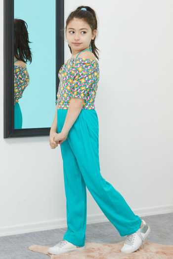 Cansın Mini Girls'Set with Turquoise Patterned Blouse and Trousers 15389