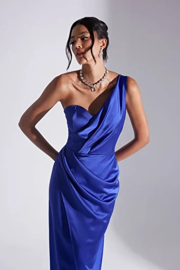 BETTY & SAM Egyujjú Draped OLA Saks estélyi ruha