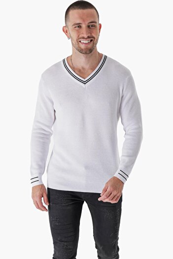 CHUBA Men's V-Neck Stripe Detailed Thessaloniki Knitwear Sweater White 23s2002