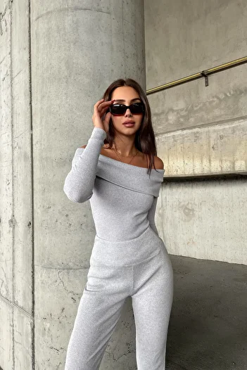 New Now Madonna Collar Blouse Flared Leg Camisole Set