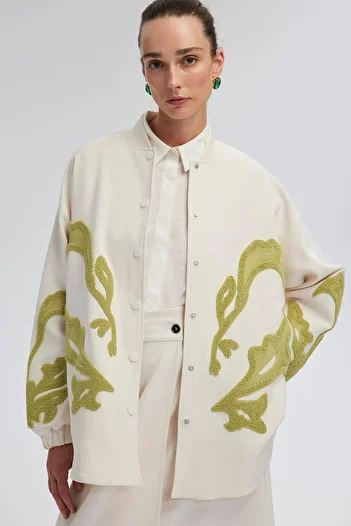Touché Privé Embroidered Crepe Jacket