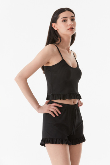 Fulla Moda Basic Askılı Fırfırlı Şortlu Takım