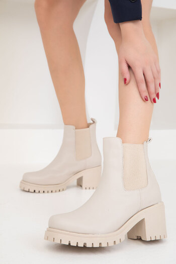 SOHO Beige Women's Boots - 19677 Model Bootie