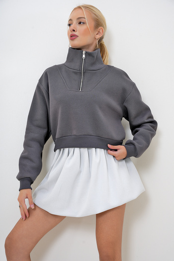 VAGGON Women's Anthracite Half Zipper Three Thread Raised Crop Sweatshirt Prm1051