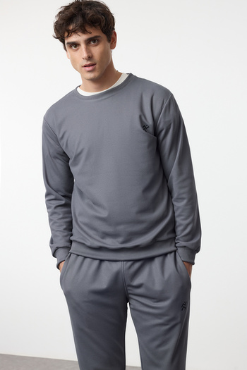 Trendyol Collection Light Gray Textured Pique Tracksuit Set - Regular Cut Tmnaw25Em00016