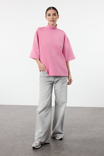 Trendyol Collection Ροζ Oversize/Wide Fit Stand γιακάς Πλεκτό φούτερ με μανίκια τριών τετάρτων TWOAW25SW00016
