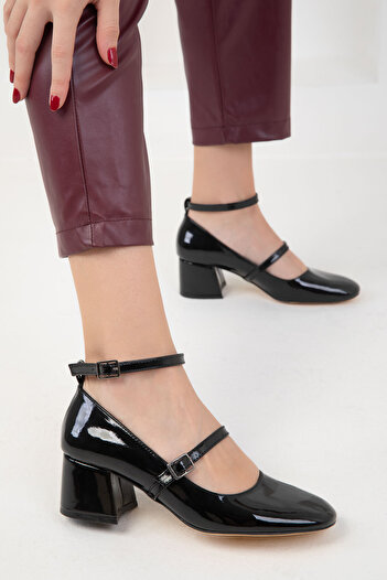 SOHO Patent Leather Black Women's Classic Heeled Shoes - 19918