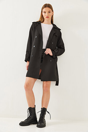Bianco Lucci Women's Back Aller Detailed Buckle Trench Coat 2459 60351023