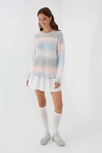 Hiccup 0 Collar Sweater