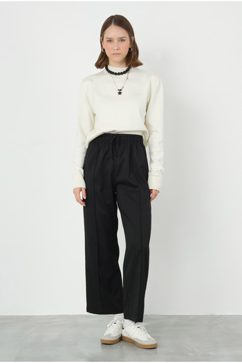 HEQA Black Trousers - Front Stitching Detail