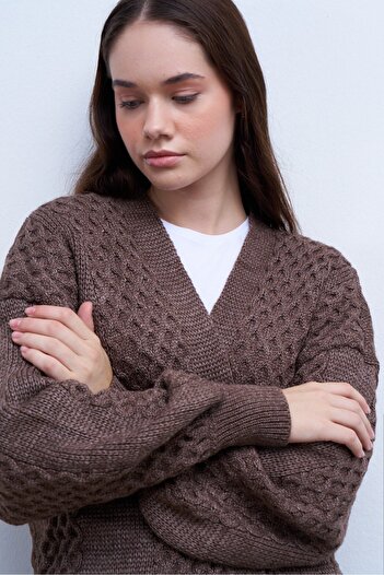 QANU Knitwear Candy Cardigan - Brown