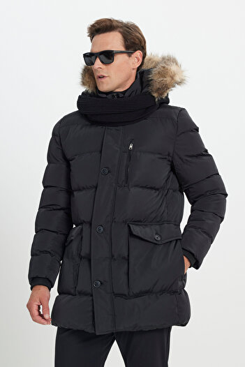 ALTINYILDIZ CLASSICS Men's Black Standard Fit Cold Proof Casual Coat
