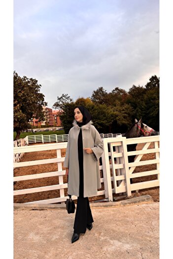 Aranlı tekstil Fur-Lined Collar Women's Coat