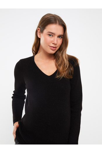 LC Waikiki V-Neck Glitter Detailed Long Sleeve Maternity Knitwear Sweater