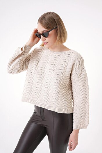 CHUBA Women's Patterned Spanish Sleeve Comfortable Fit Crew Neck Knitwear Sweater Beige 25W3006