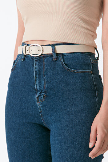 Fulla Moda Oval Cut Buckle Belt