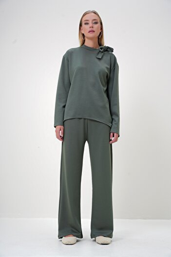 Trend Alaçatı Stili Khaki Color Women's Tunic and Trousers Set - Crew Neck and Halter Detail, Modal Fabric Alc-X12881
