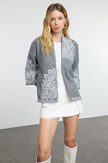 Trendyol Collection Gray Woven Embroidered Jacket Twoaw25Ce00085