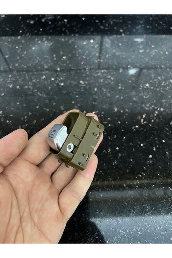 kaytaz Mercedes W205 W213 - Brown Button Compatible for Passenger and Rear Doors