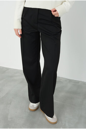 HEQA High Waist Pleated Black Trousers