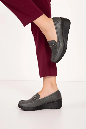 Gondol Genuine Leather Anatomical Sole Buckle Detailed Comfortable Shoes Esfa.2086