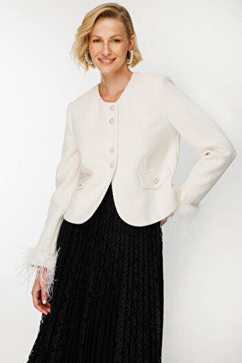 Ekol Jacket with Feather Sleeves and Cover Pockets