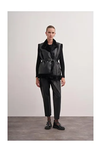 FUSHYA Plush Detailed Leather Vest