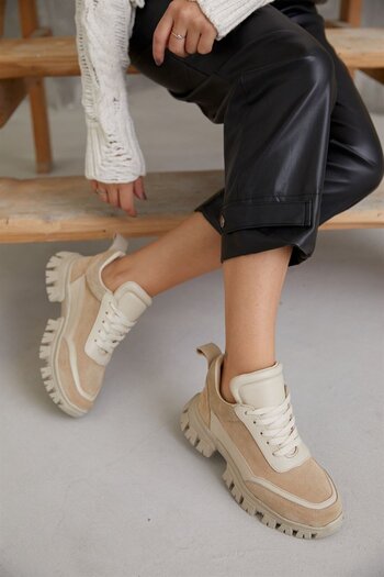 NILUFARR Diora Bej Süet Deri Bağcıklı Kadın Sneakers