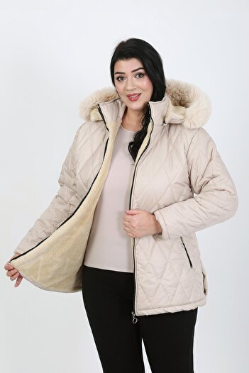 By Alba Collection Kadın Ekru Jessica Kapitone Büyük Beden Mont